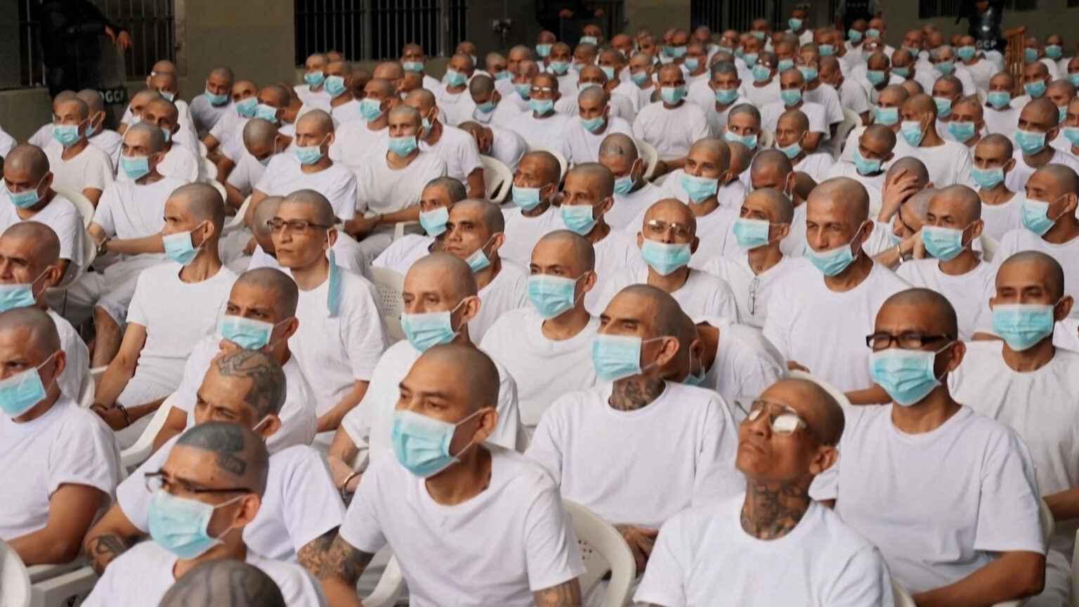 Mass Trial for Nearly 500 Alleged Gang Members in El Salvador ...